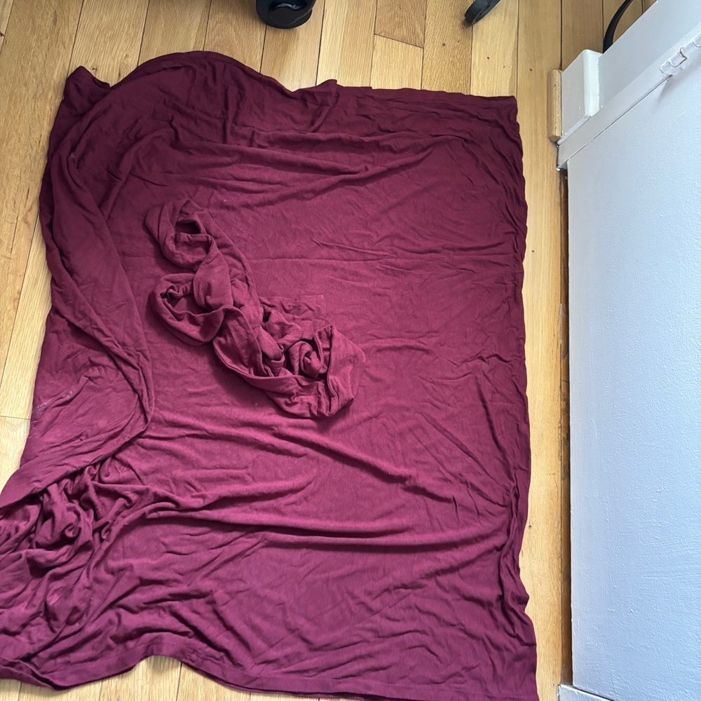 Encircled Burgundy Chrysalis Cardi/Dress - One Size - Picture 3 of 6